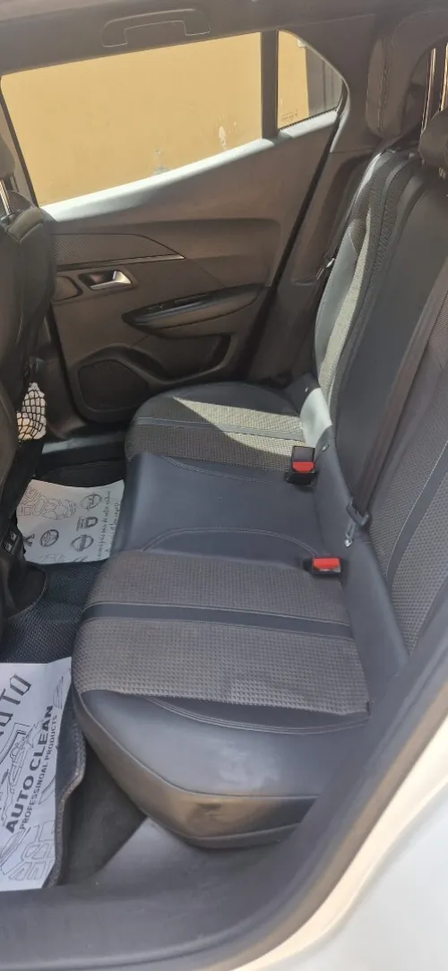 Peugeot 2008 2020 