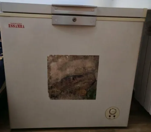 .. Congélateur  Essamra  ........