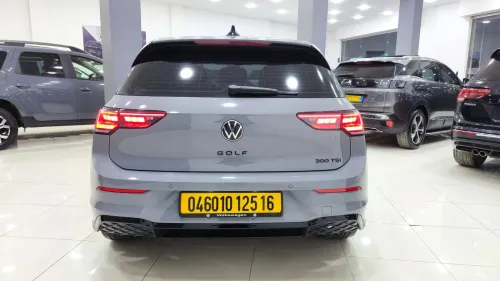 Volkswagen Golf 8 2025 R-Line
