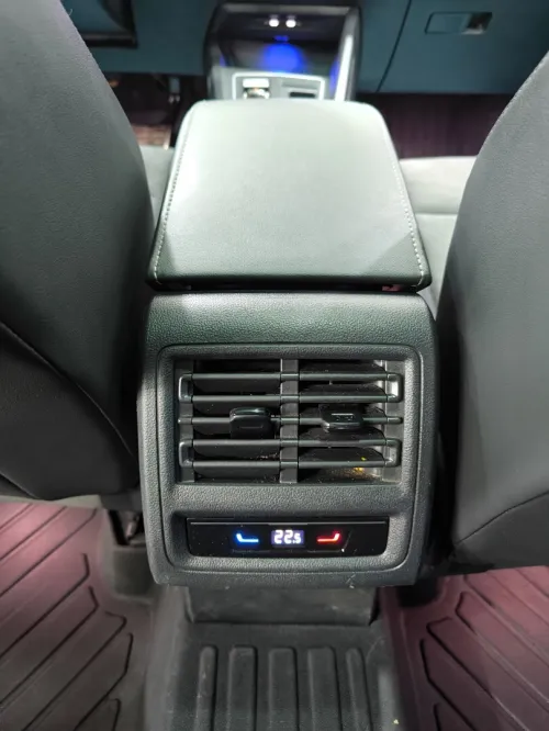 Volkswagen Golf 8 2025 Pro R-line
