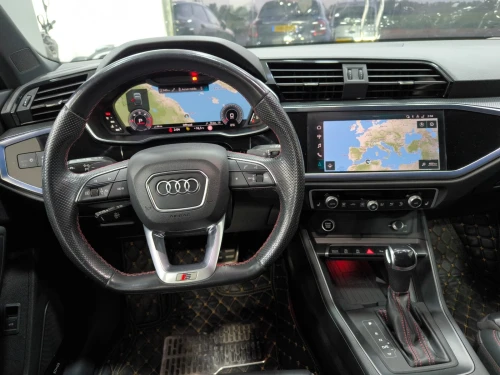 Audi Q3 2023 Sline