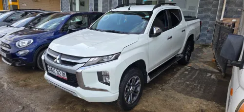 Mitsubishi L200 2022 Doube cabine Evolution