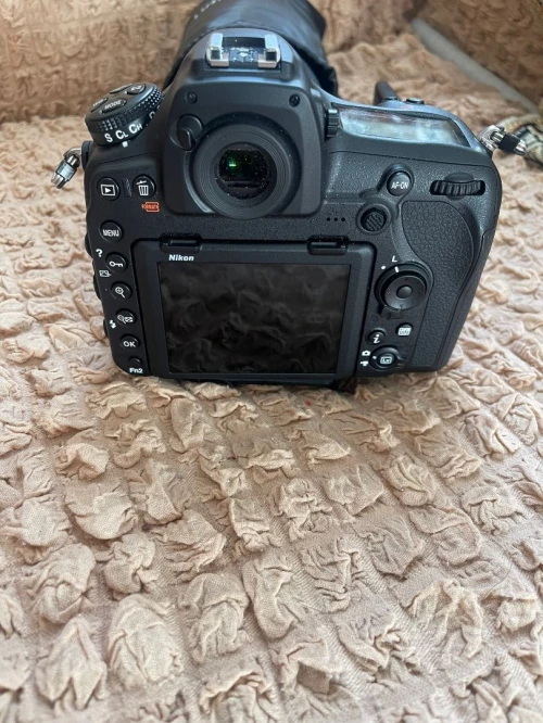 Appareil photo Nikon D850 objectifs et accessoires