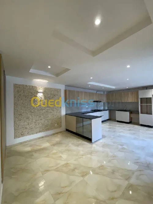 Vente Appartement F4 Alger Cheraga