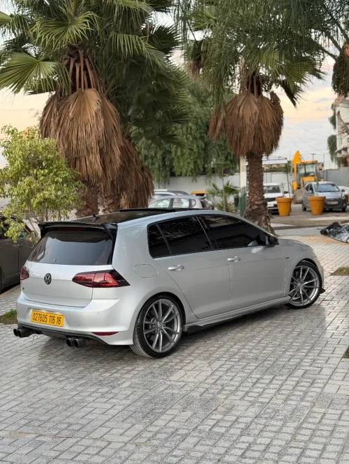Volkswagen Golf 7 2016 R