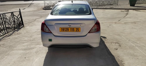 Nissan Sunny 2015 