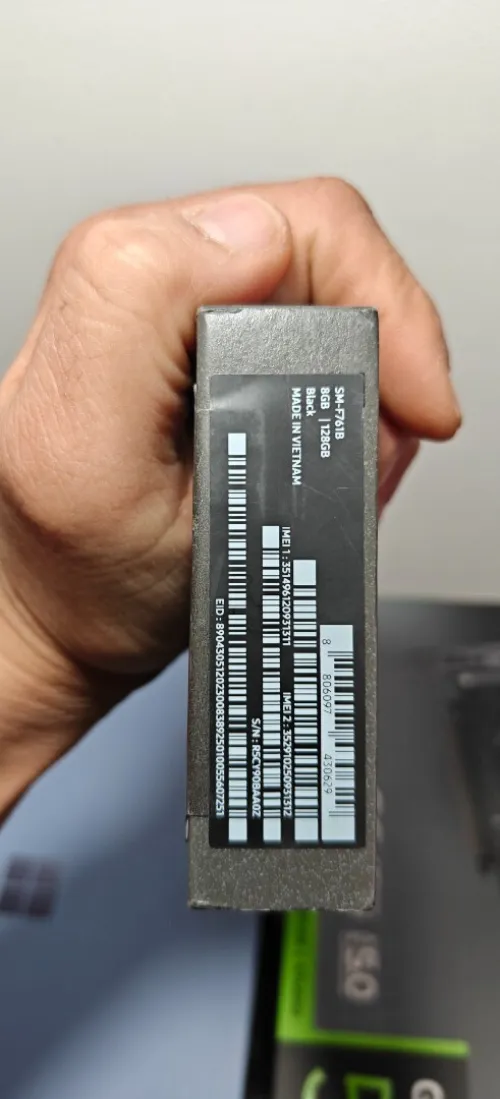 Samsung Galaxy zflip7 FE 8GB256