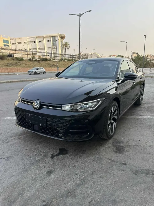 Volkswagen PASSAT PRO 2025 