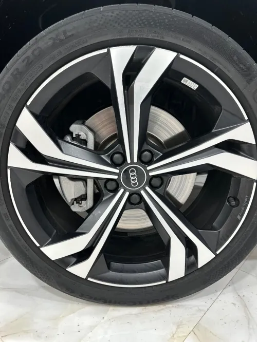 Audi Q3 2022 Édition black