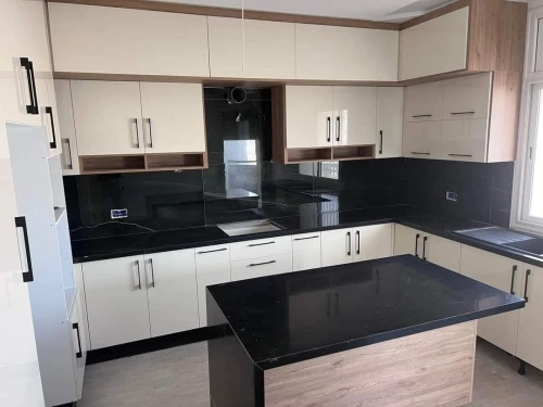 Dressing et cuisine en MDF sur mesure