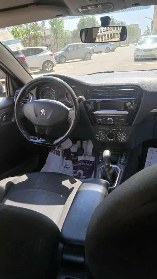 Peugeot 301 2014 Allure