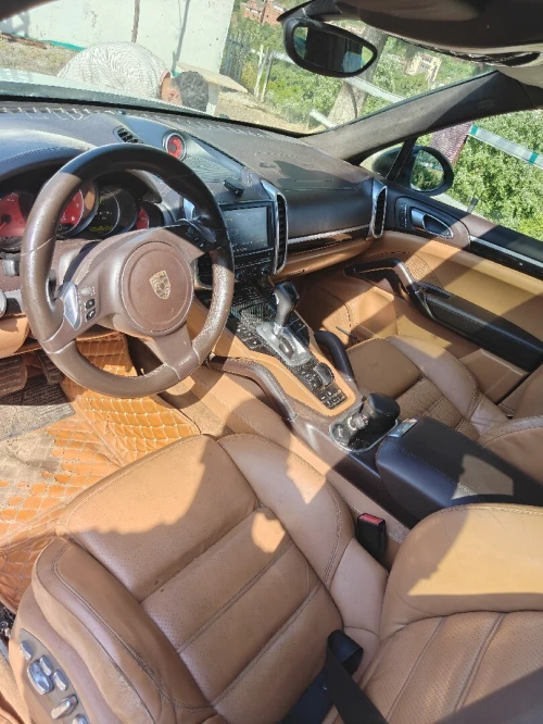 Porsche Cayenne 2012 Cayenne