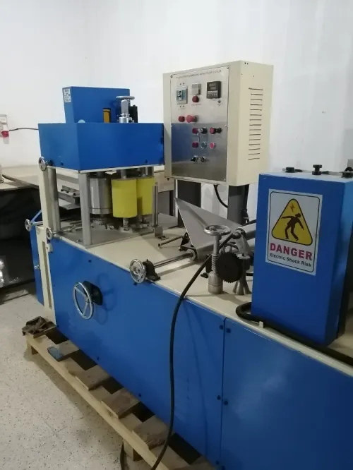 Machine serviette en papier avec Emballeuse