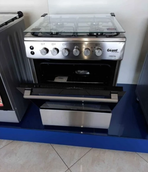 Cuisinière Géant 4 feux promo 