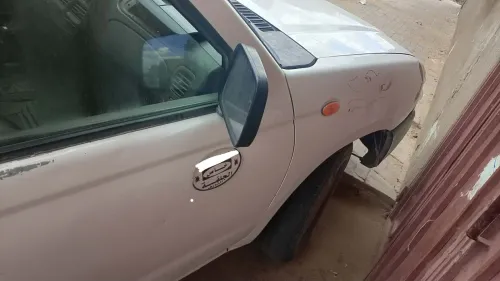 Nissan Pickup 2007 Pickup 3