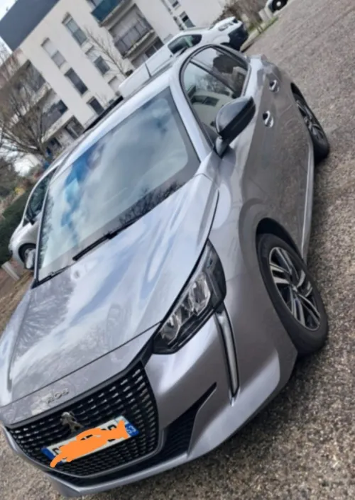 Peugeot 208 2023 Allure Pack