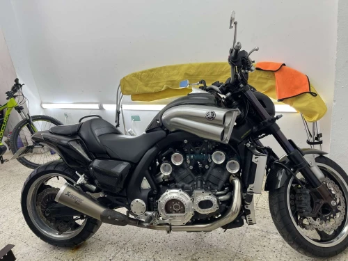 Yamaha VMAX 1700 2019