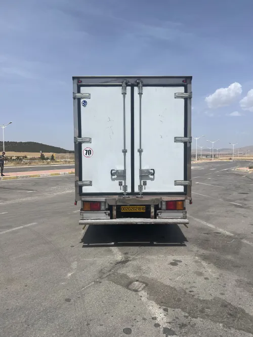 Hyundai Hd 78 frigo 