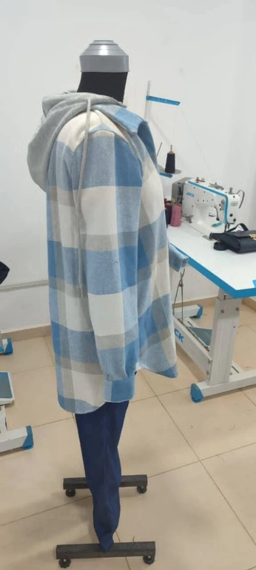 تكوين في مجال الخياطة والتفصيل