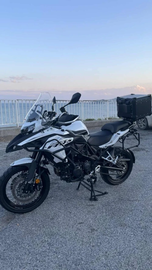 Benelli Trk 502x 