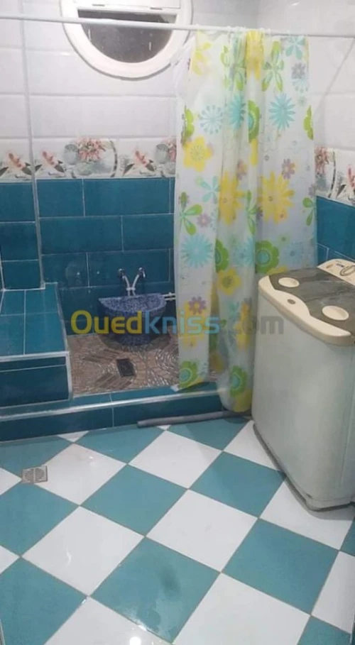 Location vacances Appartement F2 Chlef Tenes