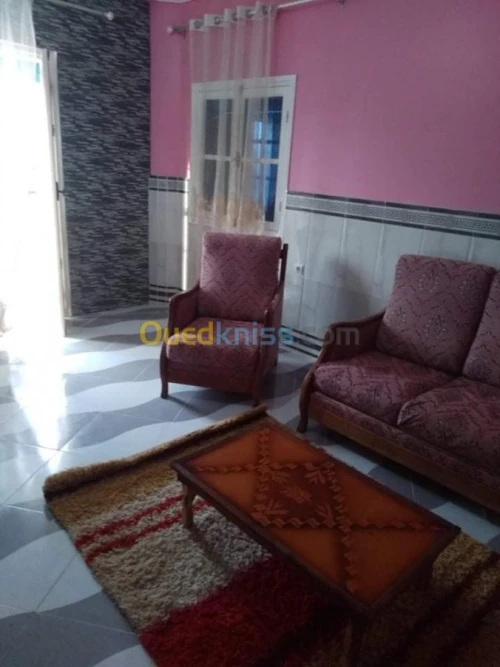 Location vacances Appartement F2 Chlef Tenes