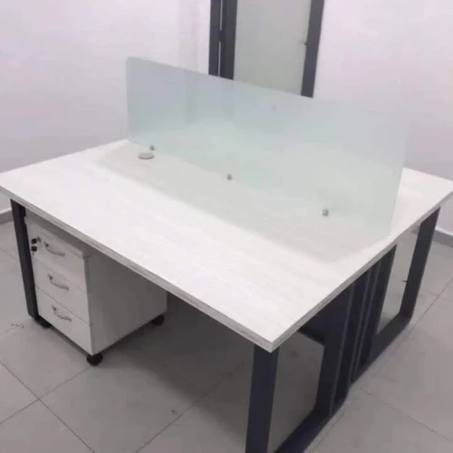 Stations de travail bureau (Workstations)