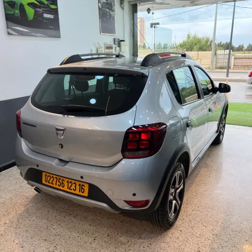 Dacia Sandero 2023 Stepway Extreme plus