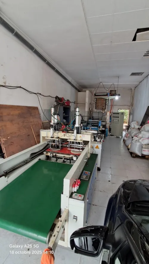 Machine de sacs plastic 