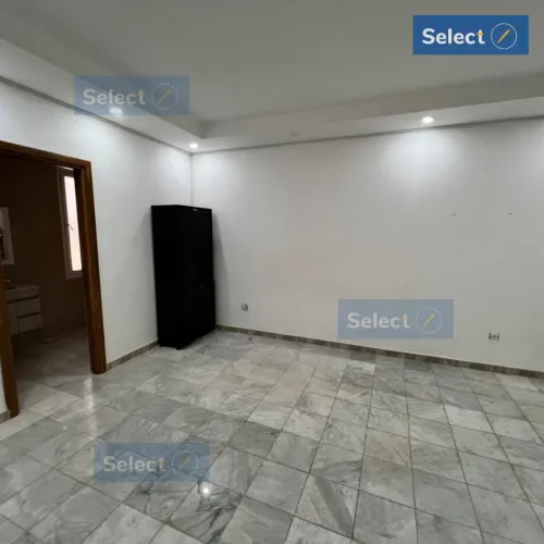 Location Local Oran Oran