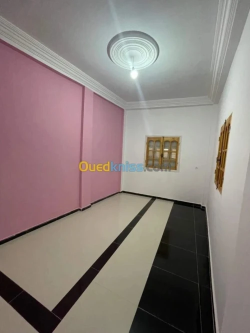 Location Appartement Niveau de villa Studio F2 F3 Tlemcen Marsa ben mhidi