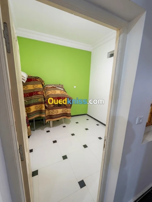 Location Appartement Niveau de villa Studio F2 F3 Tlemcen Marsa ben mhidi