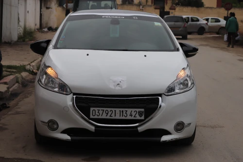 Peugeot 208 2013 Allure