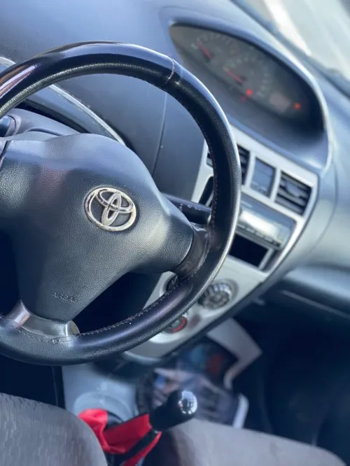 Toyota Yaris Sedan 2012 Yaris Sedan
