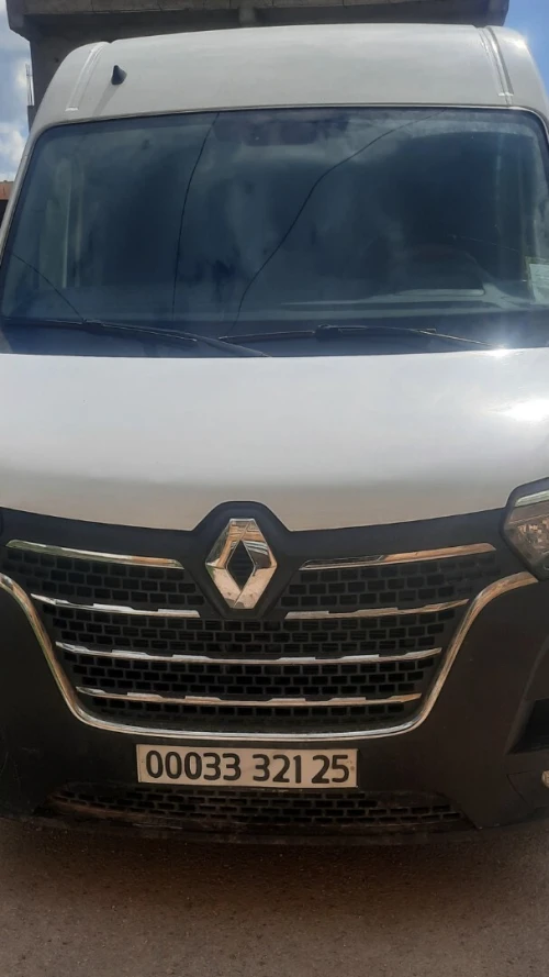 Renault Master 2021