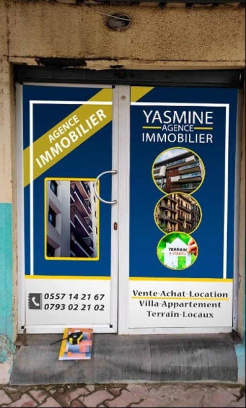 Habillage vitrine impression UV 