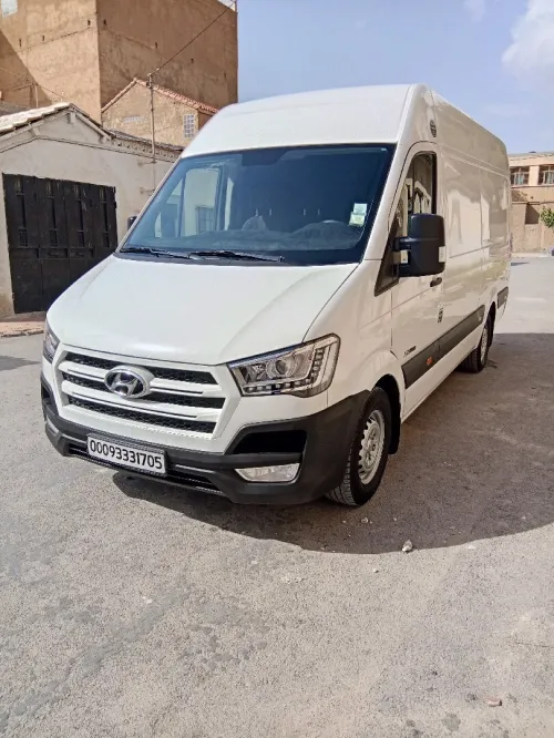 هونداي H350 2017