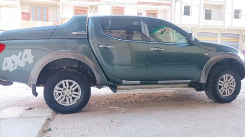 Mitsubishi L200 2011 Doube cabine Evolution