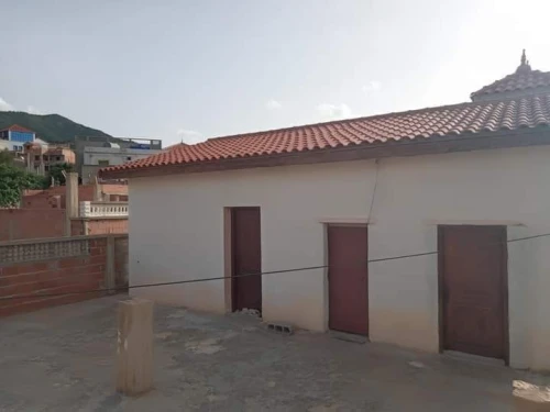 Vente Villa Chlef Tenes