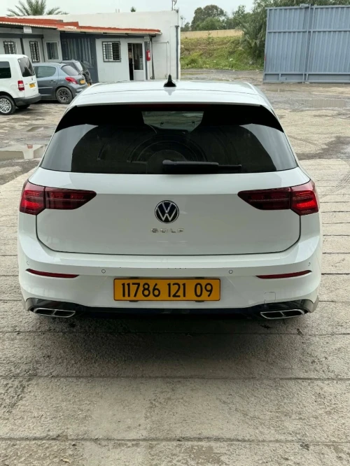 Volkswagen Golf 8 2021 R-Line
