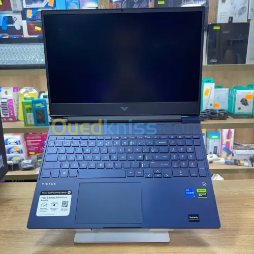 hp victus 15 INTEL CORE  i5 12450h 16 GB 512 SSD  RTX 3050 4gb 15.6" 