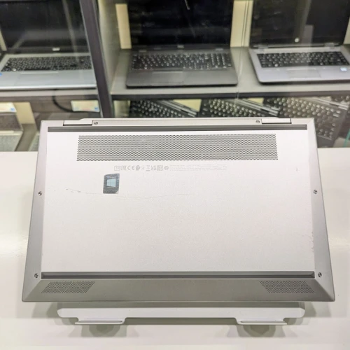 HP ELITEBOOK 1030 X360 G8 i5 11TH 8GB 256 SSD X360 tactile 