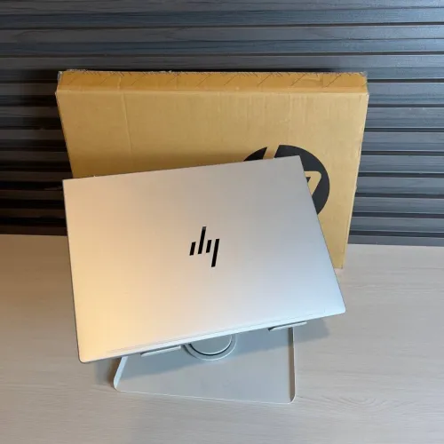 HP EliteBook 6 G1i 14 Ultra 5 225U 16Go 512Go NVMe 14