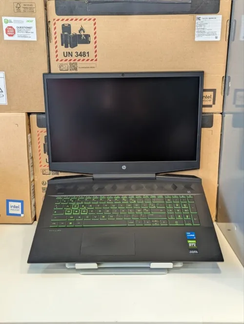 Laptop Pavilion Gaming 17 Intel i5 11300H  RTX 3050 4Go 8GB 512GB 17.3 FullHD 144Hz