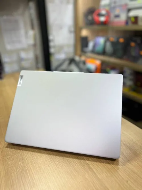 lenovo ideapad slim 5 amd ryzen 7 7730u 16gb 1tb ssd 14" oled  neuf sous emballage 