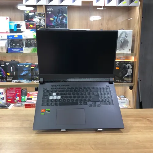 ASUS ROG STRIX G17 RYZEN 97940HX 32GB 1tb SSD RTX 4060 8GB 17"FHD IPS 1440Hz