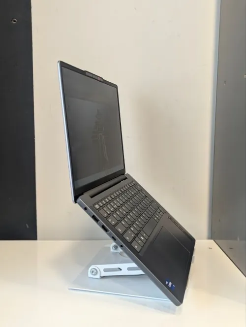 LAPTOP Lenovo IdeaPad Slim Intel i7 13620H 16GB 512GB NVME 14 FHD+