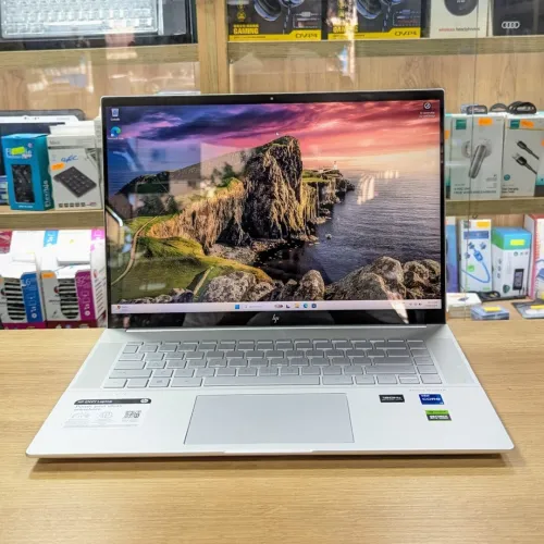 HP ENVY 16 INTEL CORE I7 13700H 16GB 1TB RTX 4060 8GB 16"