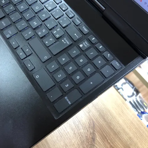 DELL G15 I5 9300H 8GB 1TB 256SSD GTX 1650 4GB 15.6" 