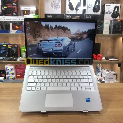 HP NOTEBOOK 14 I3 12TH 8GB 256SSD 14"
